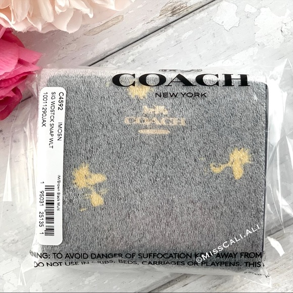 NWT COACH X Peanuts Snap Wallet In Signature Canvas With Woodstock Print - Picture 4 of 16